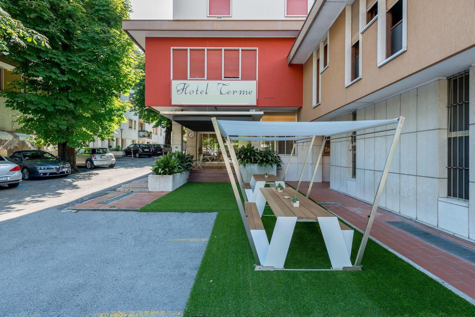 Hotel Terme Vittorio Veneto Exterior photo